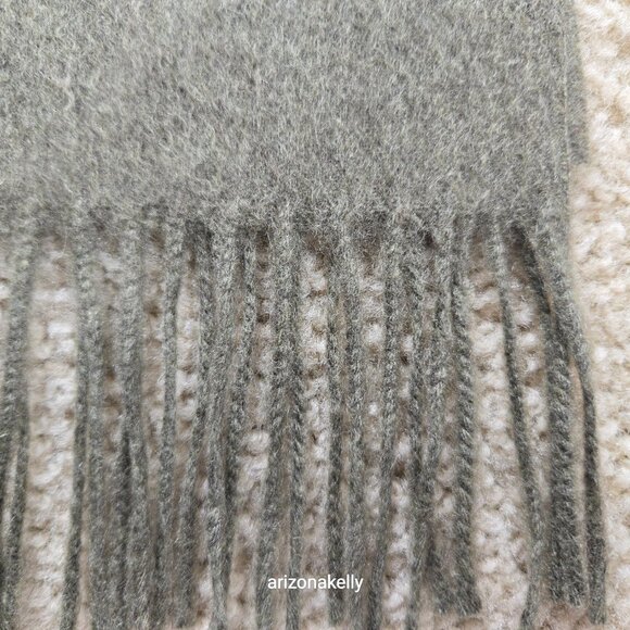 NWOT Cashmere Scarf Olive Green - Picture 8 of 14